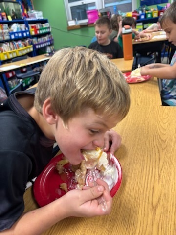 2nd Grade apples