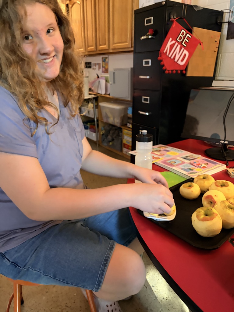REACH applesauce