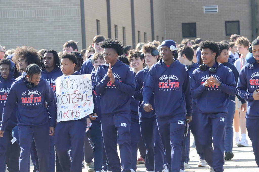 NDHS Football Sendoff