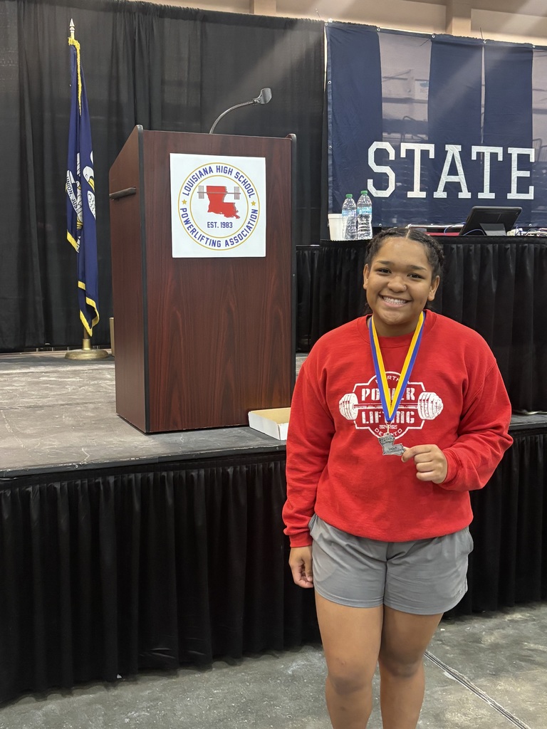 NDHS Girls Powerlifting