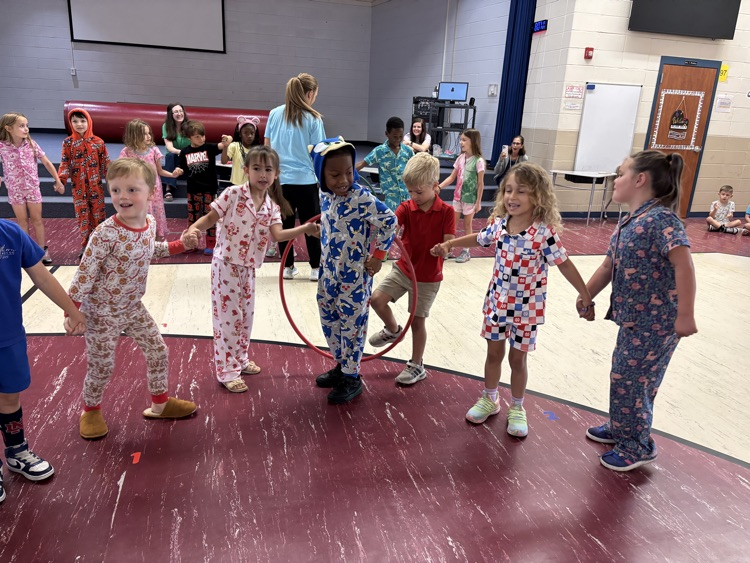 hula hoop student game picture