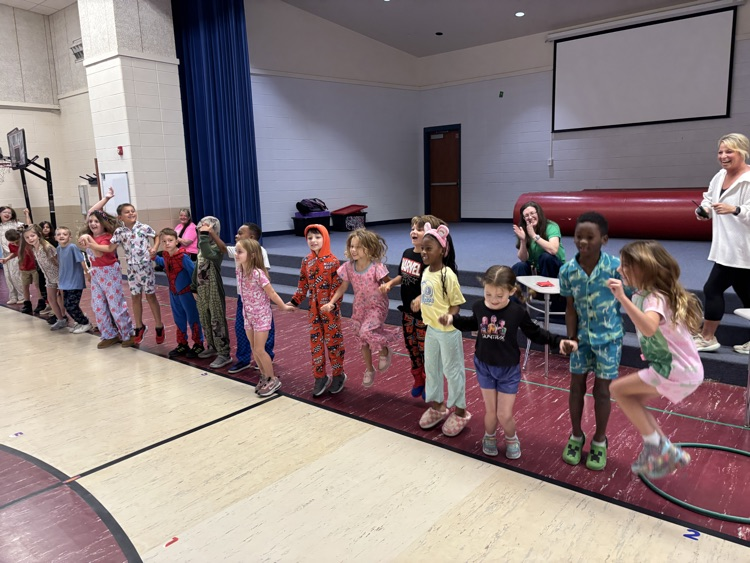 hula hoop student game picture