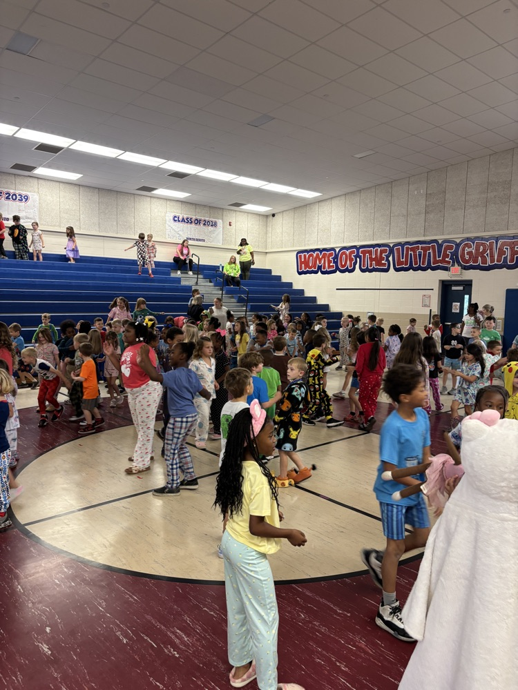 student dance picture