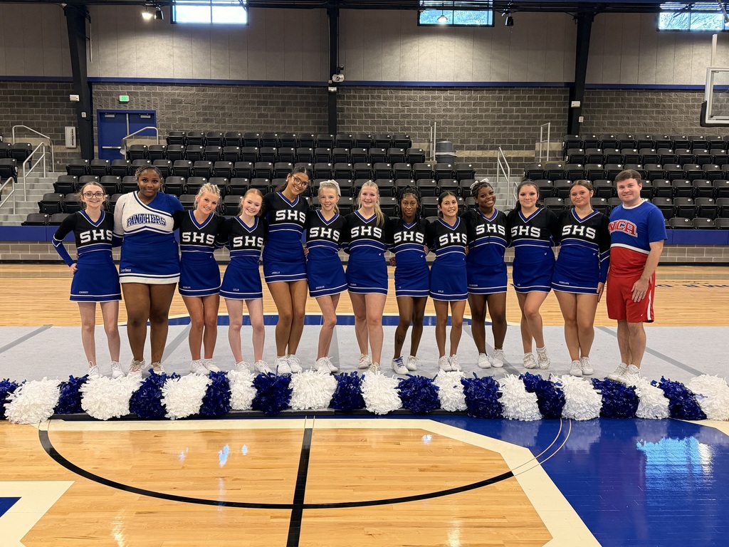 SHS Varsity Cheer Team with Camp Instructor