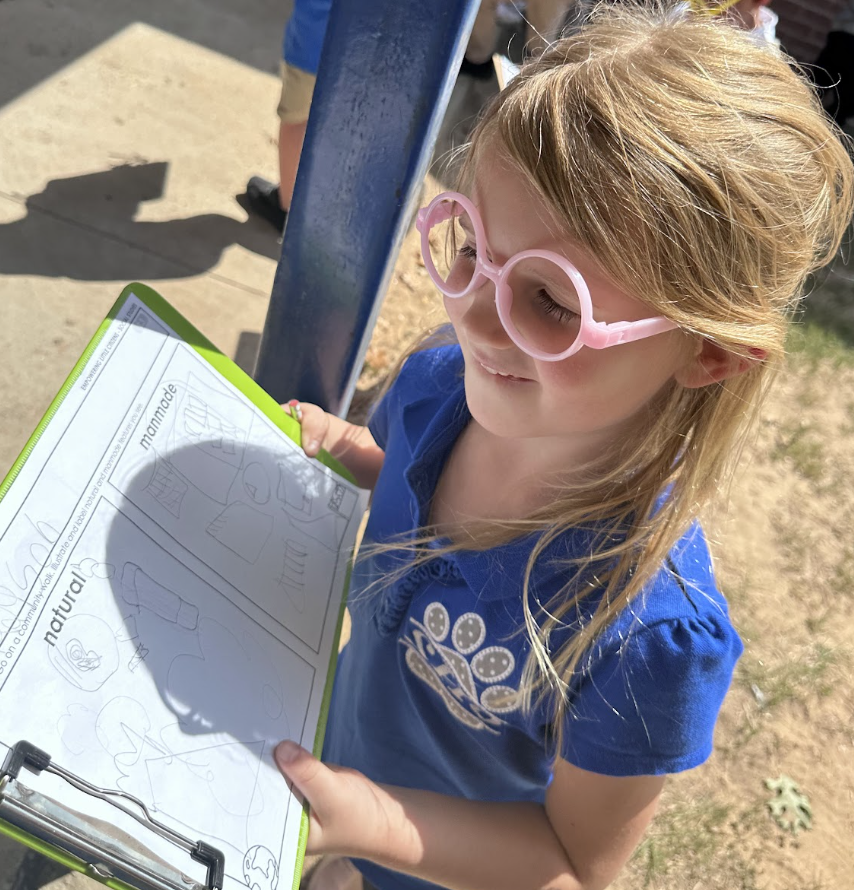 Kinder Exploring