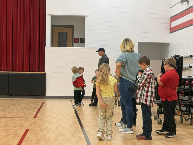 Sharks and minnows 3