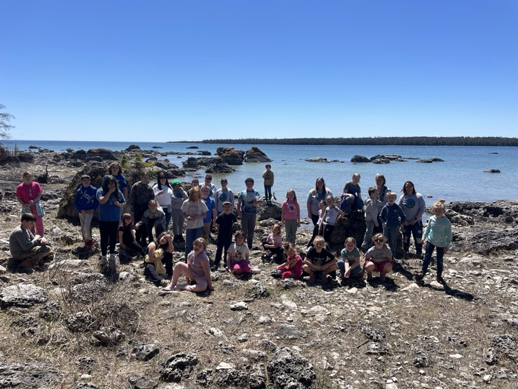 Drummond elementary students enjoying the beautiful day 