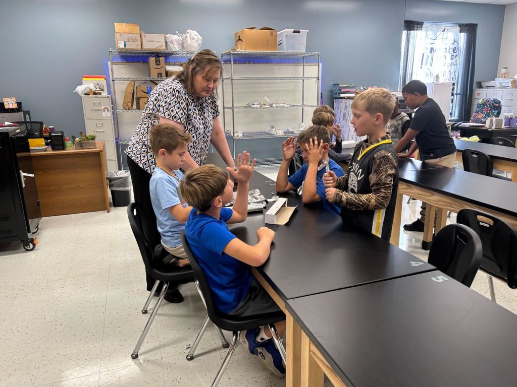 STEM Class Engineering