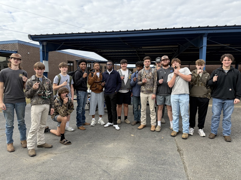 Thank you RNT Calls for donating Specklebelly calls to the High School.  These students are sounding more like a flock of geese everyday.