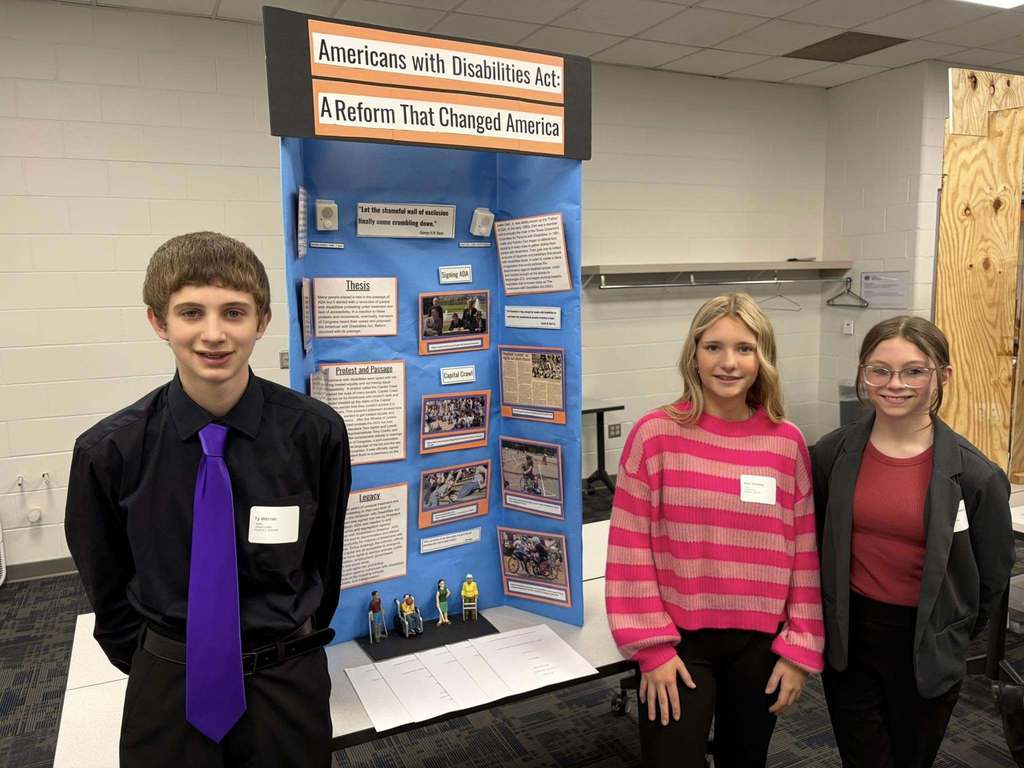 Ty Werner, Maci O’Kelley, Kaydence Mason - 2nd Place