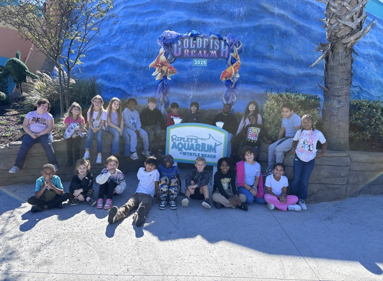 Field Trip to Ripley’s Aquarium: Ocean & Coral Reef Study