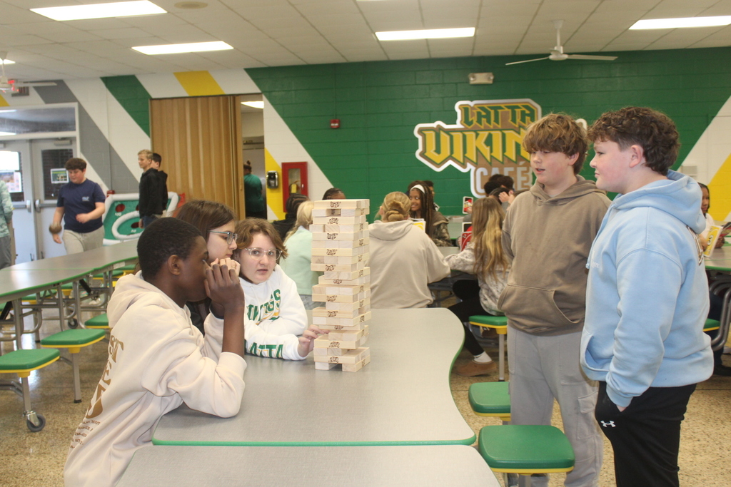 Q2  Honor Roll Celebration 8