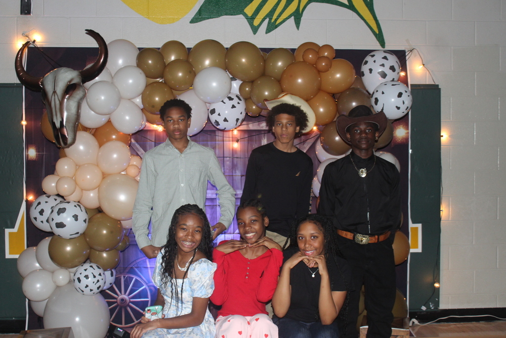 Head Over Boots Dance