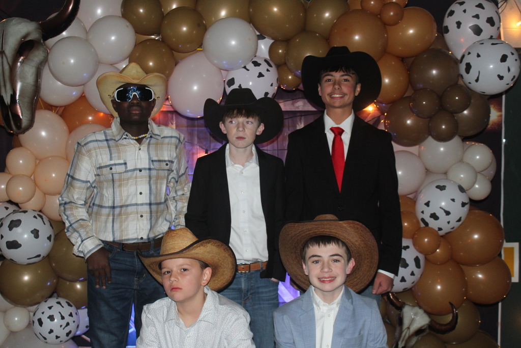 Head Over Boots Dance