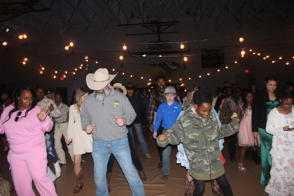 Head Over Boots Dance