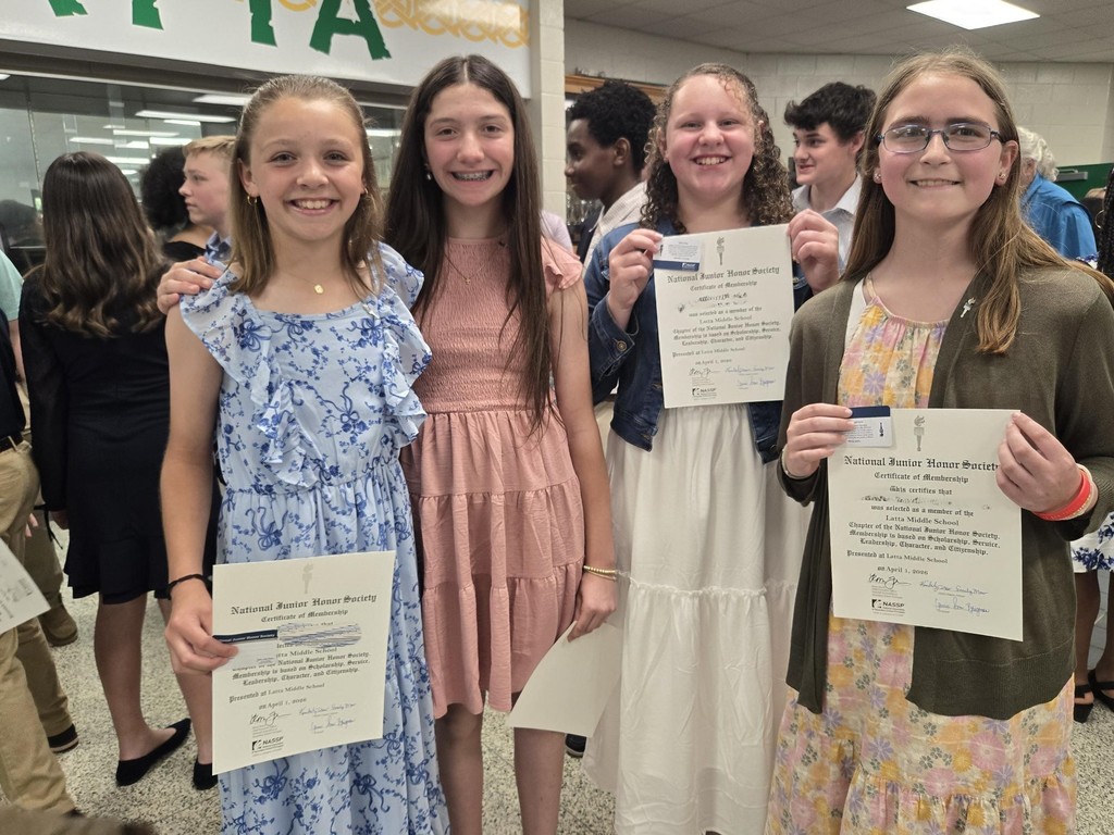 Students are inducted into the NJHS.
