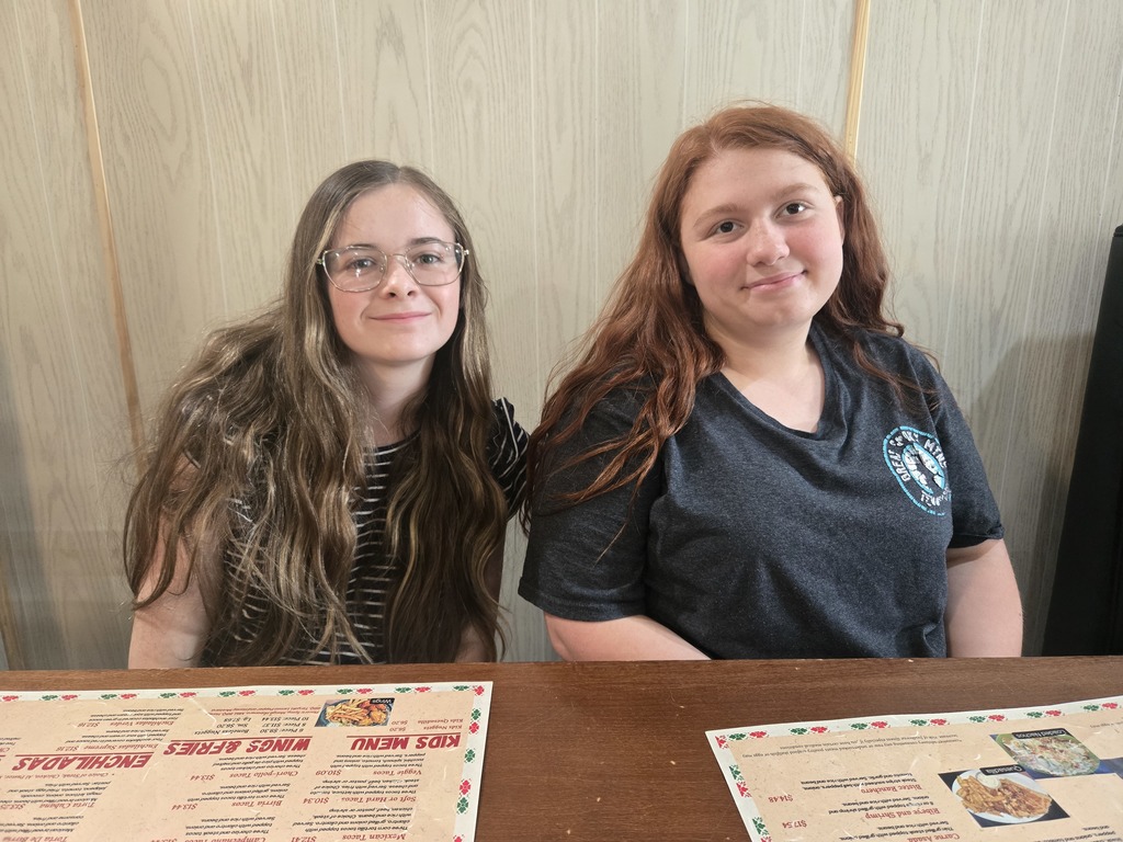 Yearbook students attend the End-of-the-Year Luncheon!