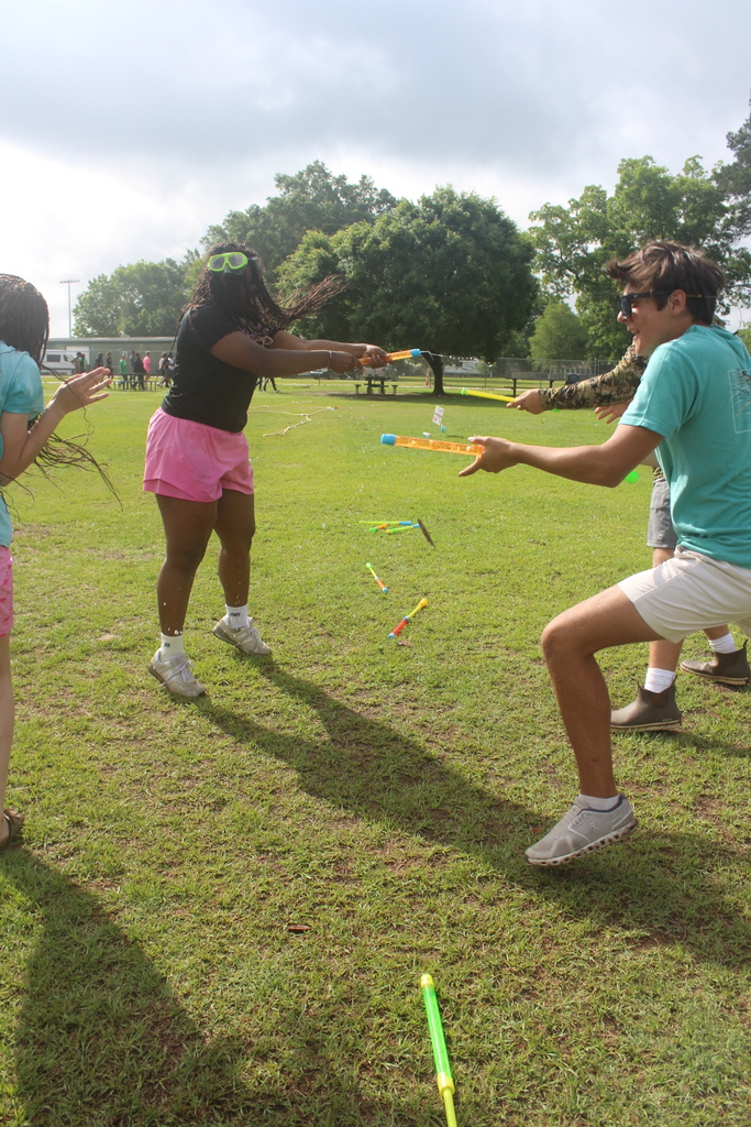 Field Day - Head, Shoulders, Knees, Toes, and Spray