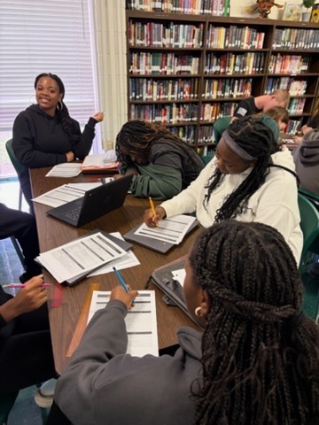 LHS Library Orientation Picture