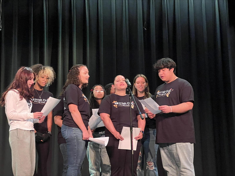LHS Hispanic Heritage Program Participants