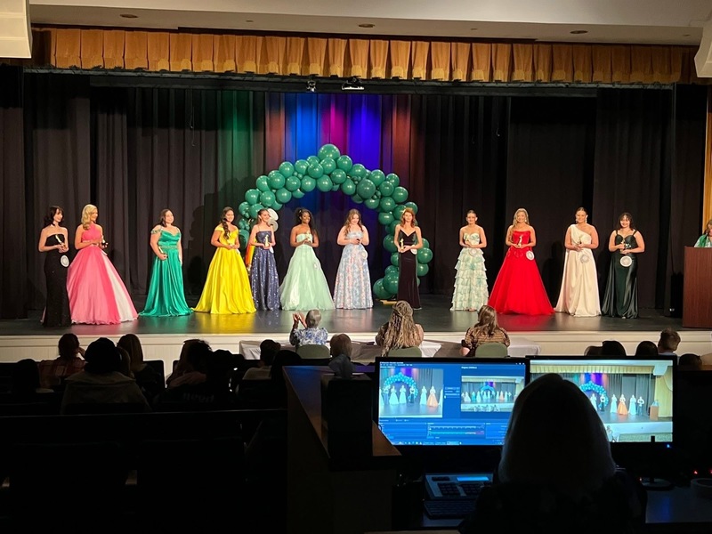 All contestant in evening gown wear for Miss Viking Pageant