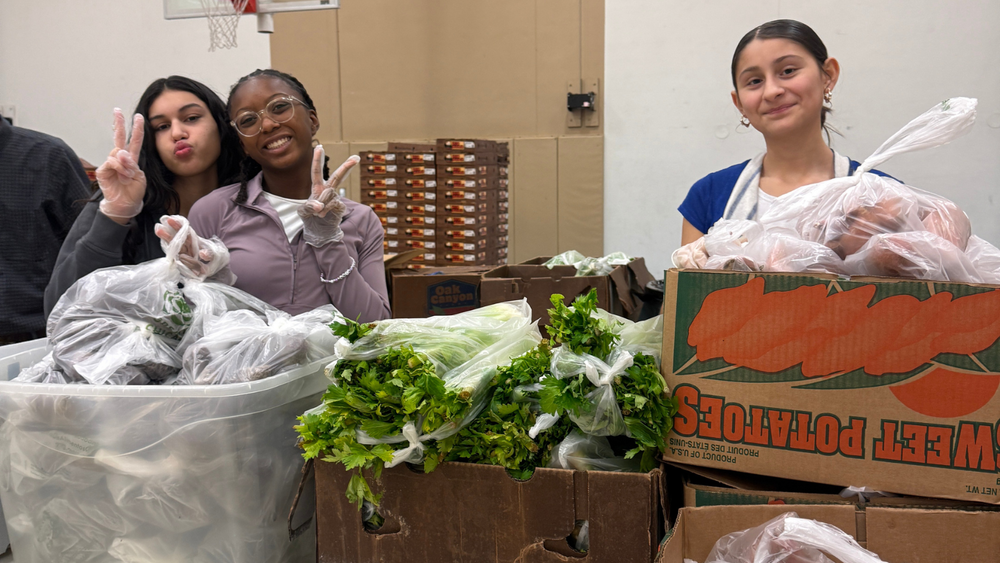 Students giving back