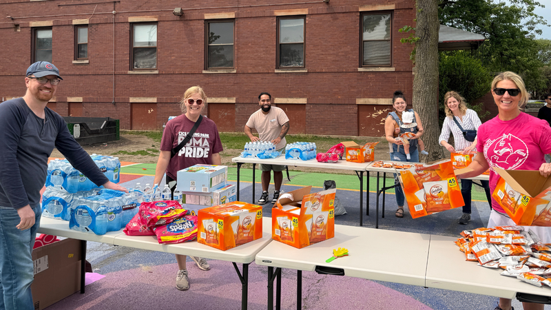 Parents volunteering