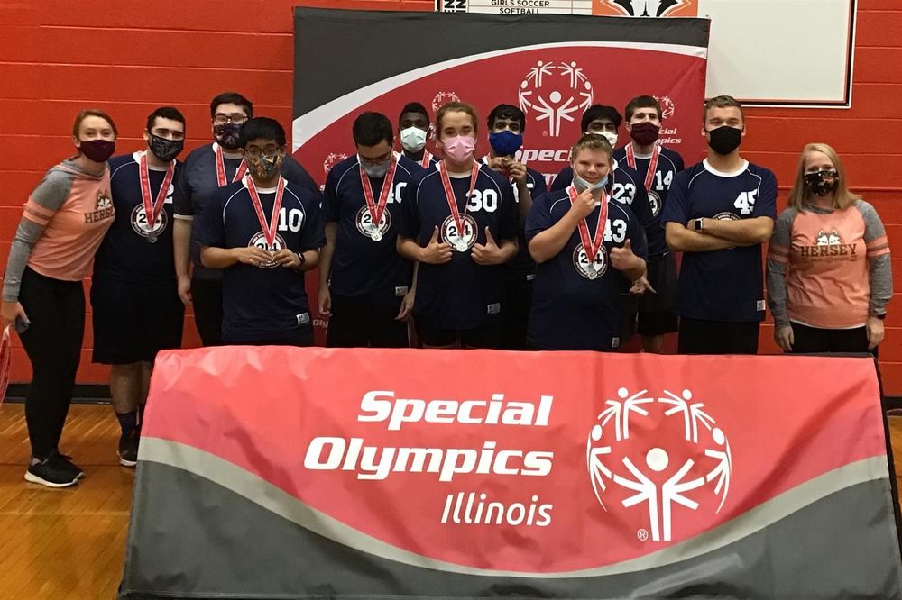 Special Olympics Illinois staff and students