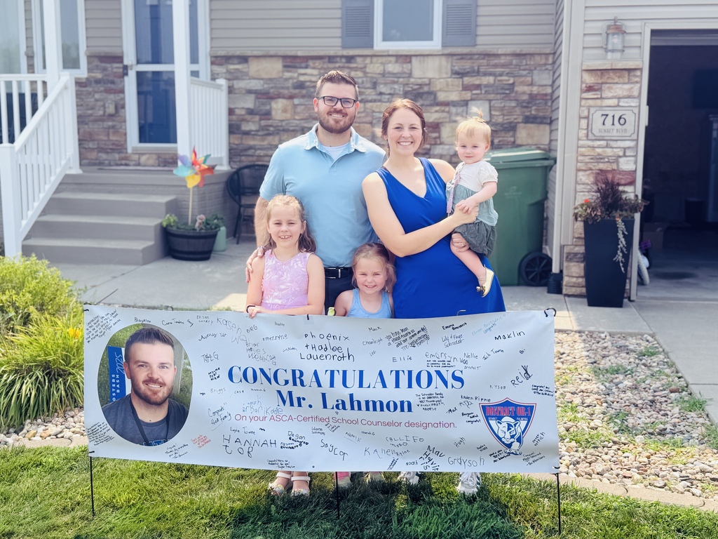 Mr. Lahmon with wife Bri and daughters after receiving ASCA Certification