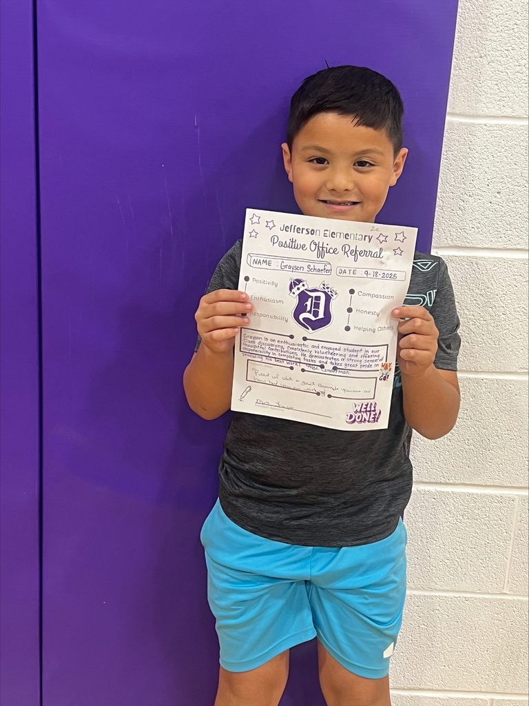 2nd graders with positive office referrals and prizes 