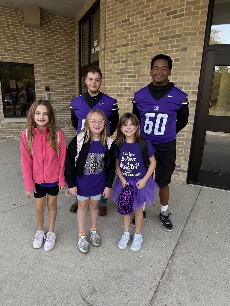 Our Dukes high five our elementary students on their way into the building this morning 