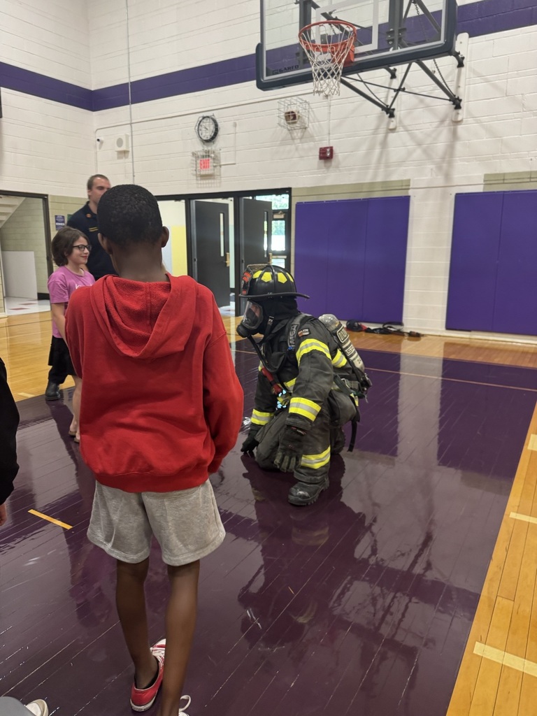 3rd graders get an up close look at fire gear