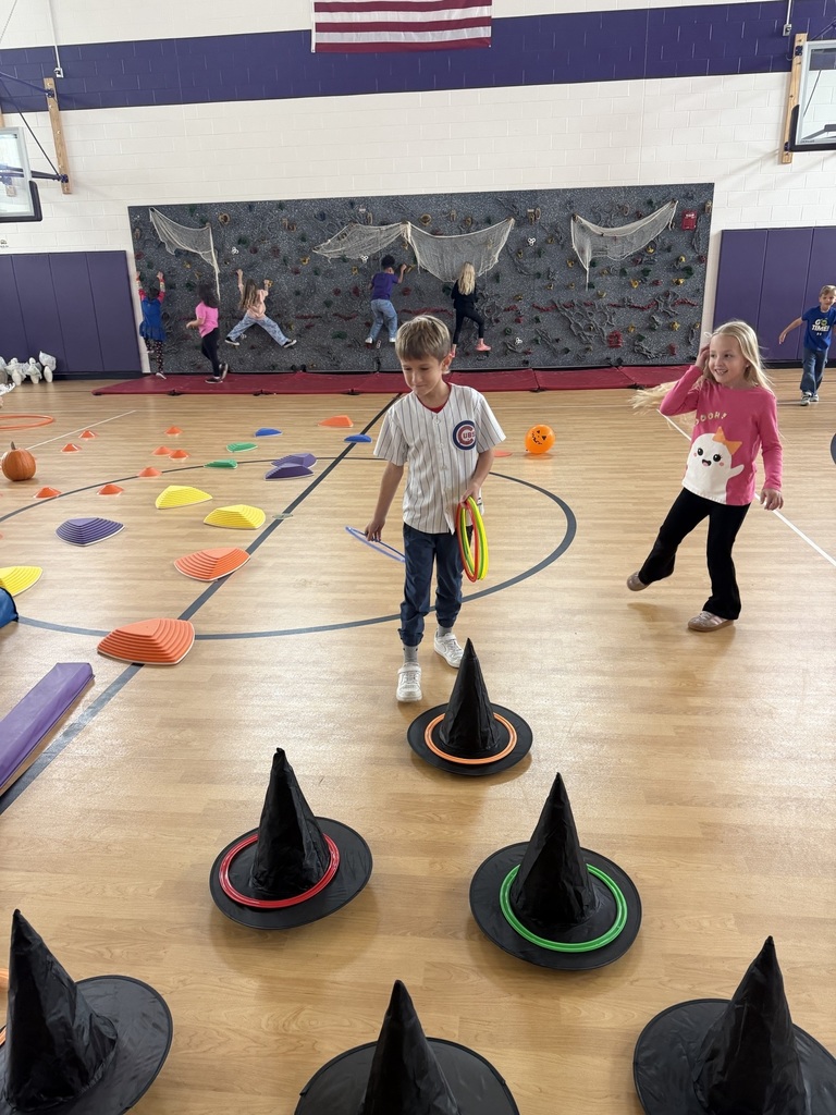 witch hat ring toss