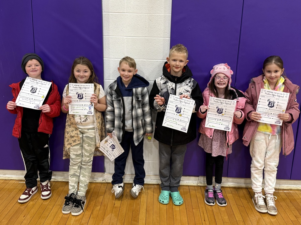 2nd grade students with positive office referrals and certificates