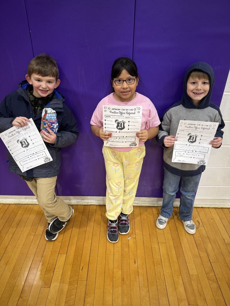 2nd graders with positive office referrals and prizes 