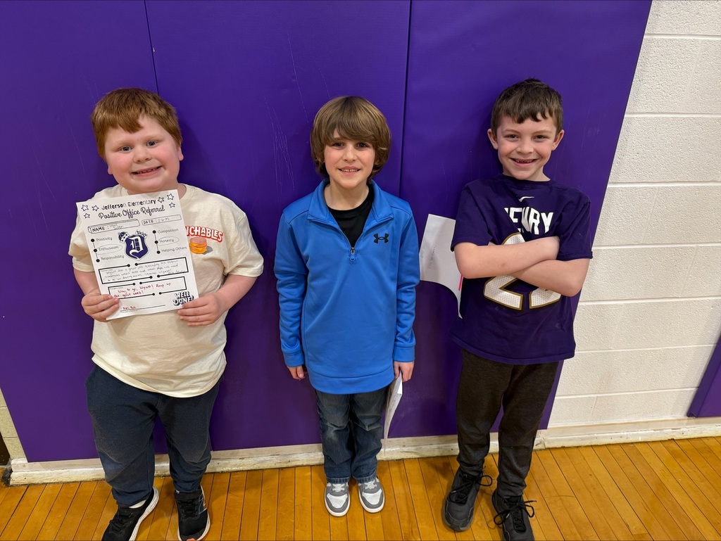 2nd graders with positive office referrals and prizes 