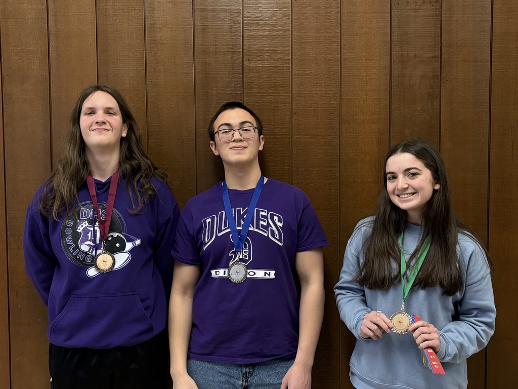 math team holding awards