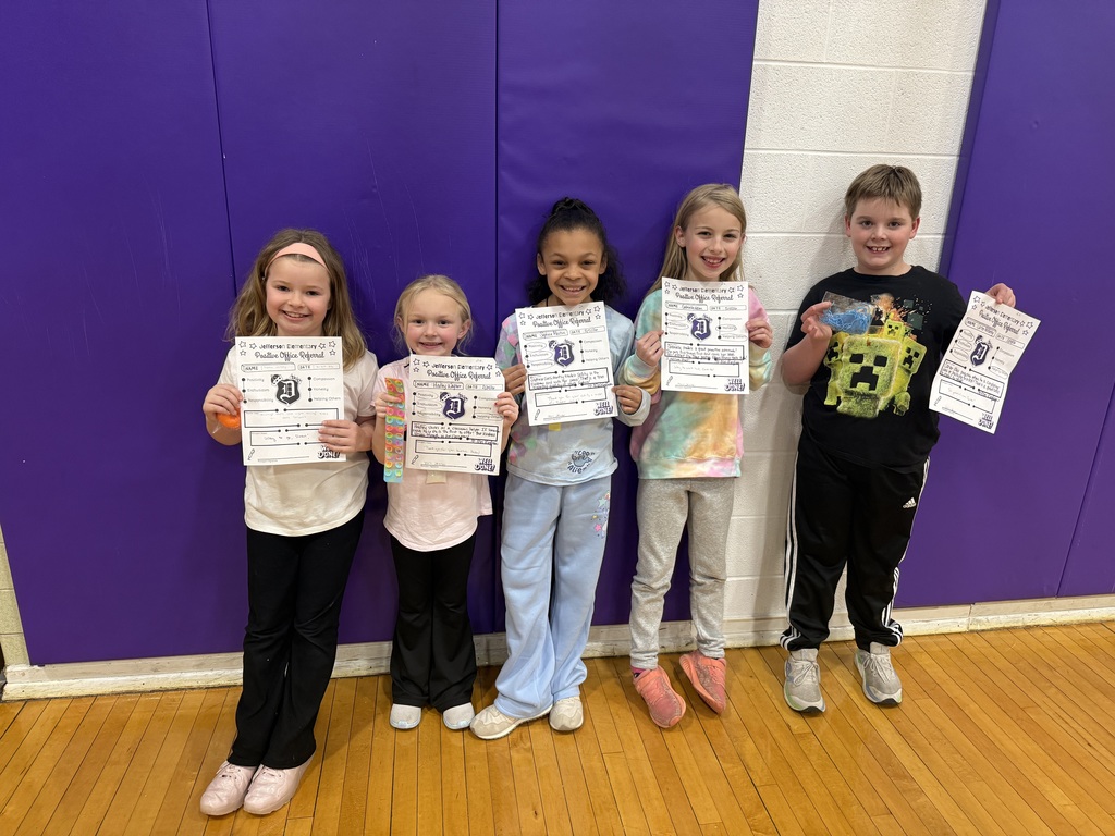 2nd graders with positive office referrals and prizes