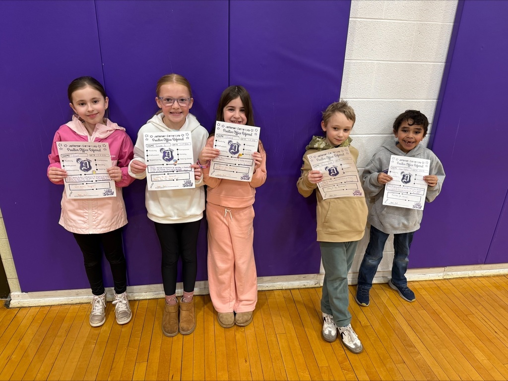 2nd graders with positive office referrals and prizes 
