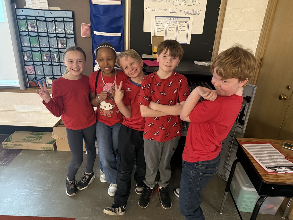 Ms. Zinke's class in red