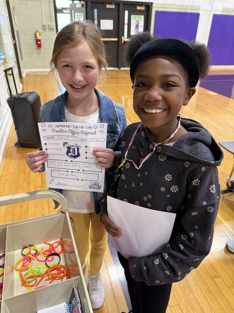 3rd graders with positive office referrals and prizes 