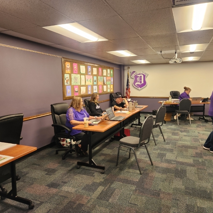 Photo of staff at district office