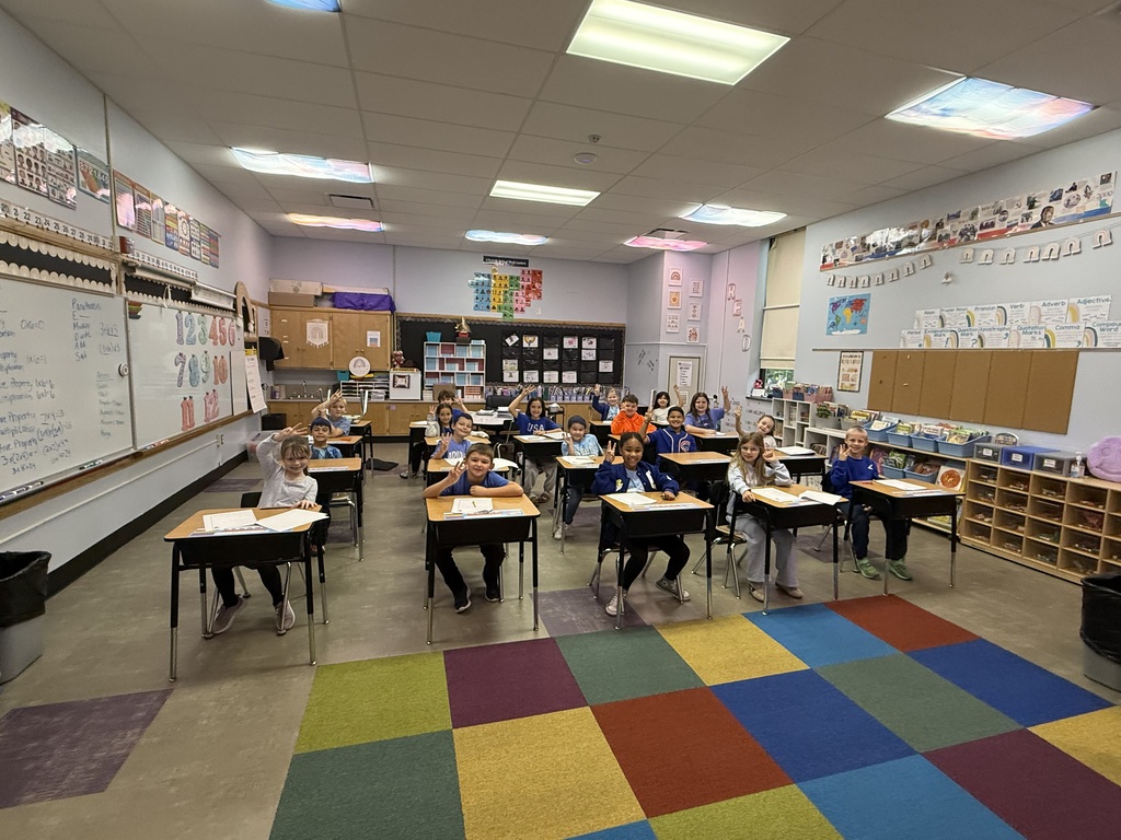 3rd graders in blue