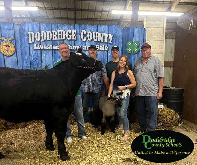Board Members at 4H & FFA Livestock Show/Sale