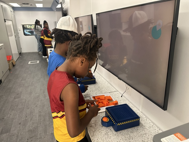 STEM bus at library open house 