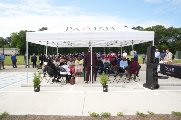 DCCA ribbon cutting