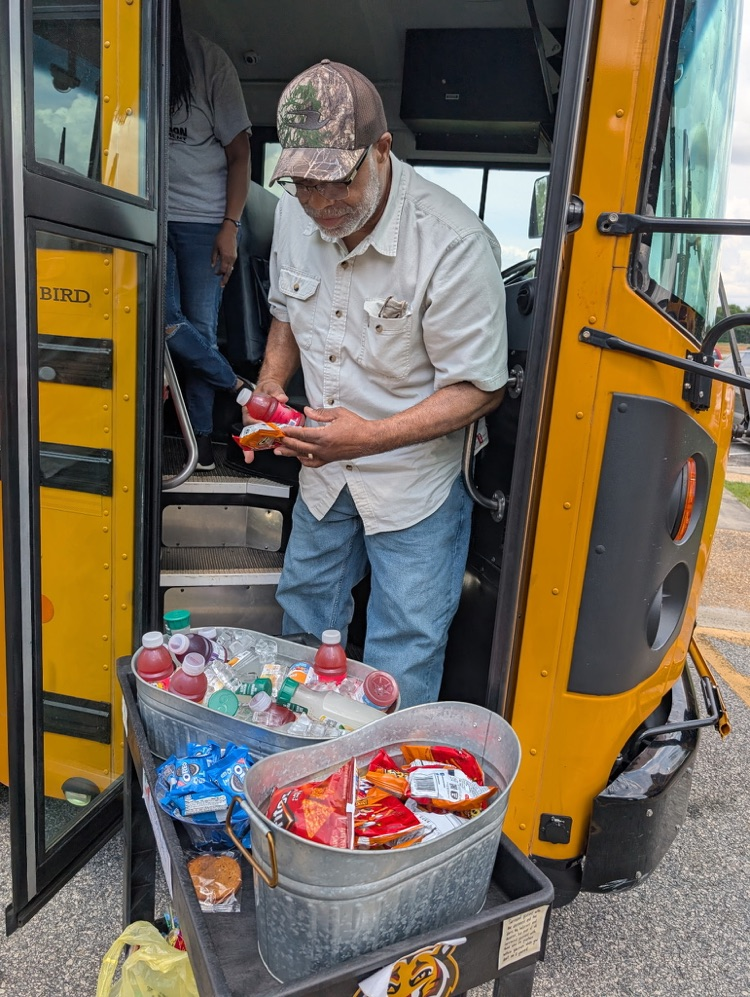 sweet treat for bus drivers