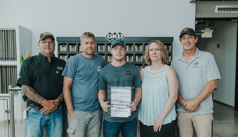 DCTC students sign with apprenticeship with GKD Metal Fabrics
