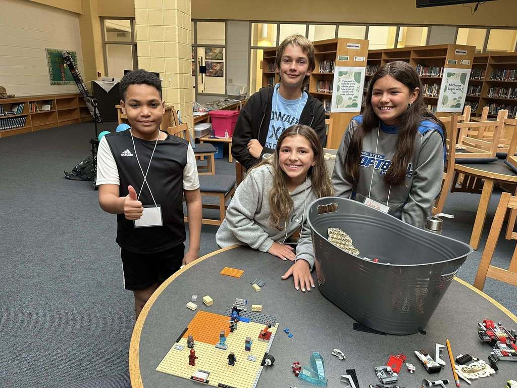 DCPS Middle School Mini Career Camps