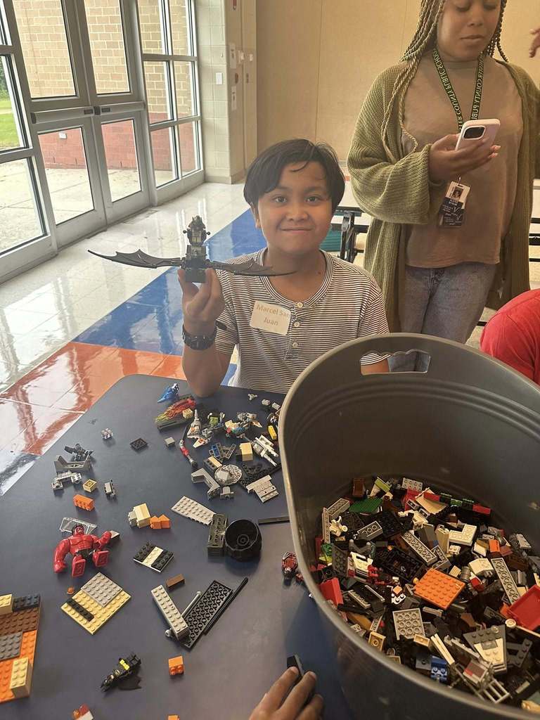 DCPS Middle School Mini Career Camps